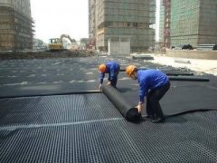 绿化排水板让屋顶绿化更容易！